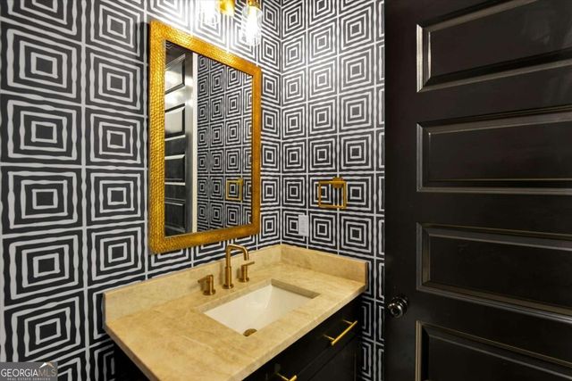 4097 Gilmore Road SE, Smyrna, GA 30080