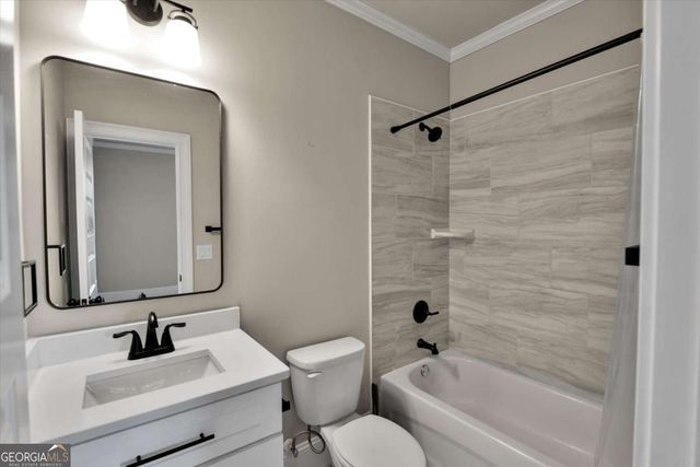 4097 Gilmore Road SE, Smyrna, GA 30080