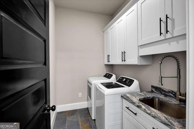 4097 Gilmore Road SE, Smyrna, GA 30080