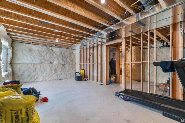 1122 N FREEMAN DR, Saratoga Springs, UT 84045