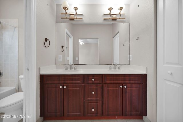 9745 TOUCHTON Road 526, Jacksonville, FL 32246