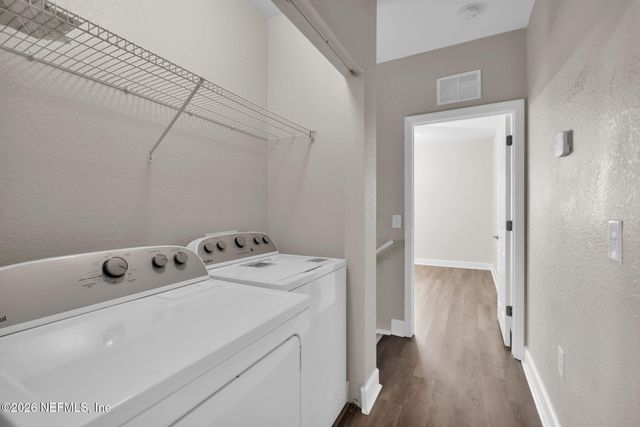 9745 TOUCHTON Road 526, Jacksonville, FL 32246