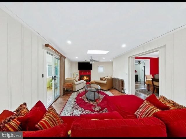 1320 JONQUIL ST NW, Washington, DC 20012