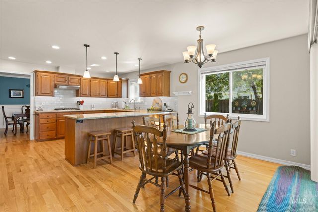 3373 N Summerfield Way, Meridian, ID 83646