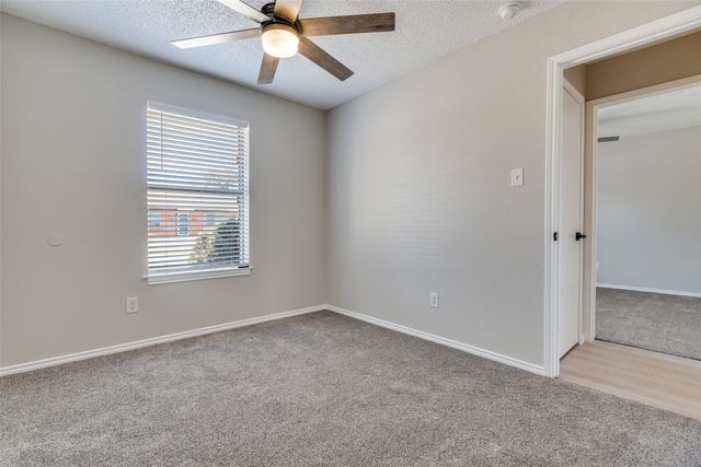 6009 Maple Springs Drive, Arlington, TX 76001