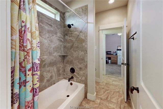 3007 Embers Loop, Bryan, TX 77808