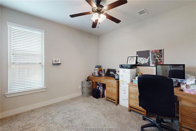 3007 Embers Loop, Bryan, TX 77808