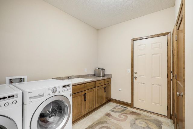 4972 Kassel Avenue NE, Albertville, MN 55301
