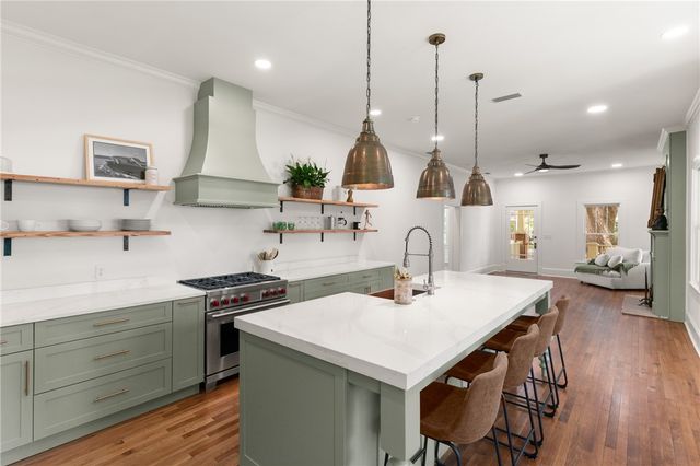 1414 Magnolia Ave, Brunswick, GA 31520