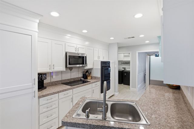 708 Forest Trace, Rockwall, TX 75087