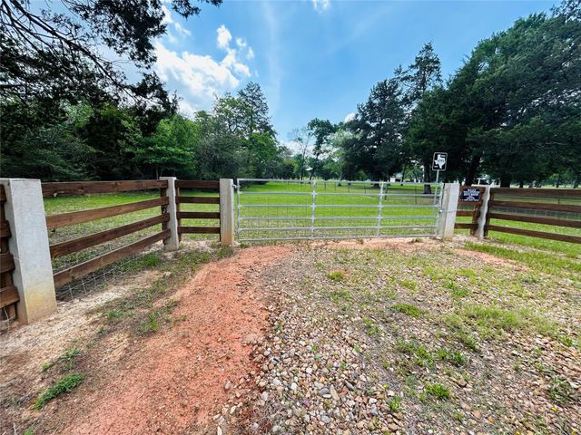 50 Acres Dunlavy, Cat Spring, TX 78933