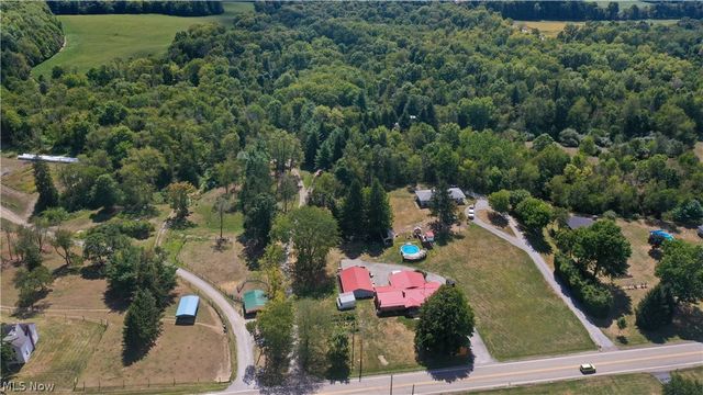 42641 sr-517, Columbiana, OH 44408