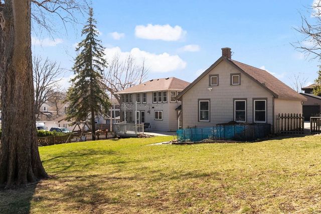 4512 Larson Street, Mcfarland, WI 53558