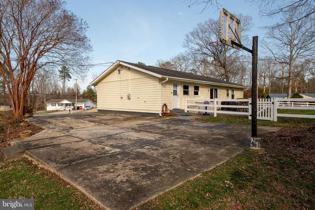 44125 LOUISDALE RD, California, MD 20619