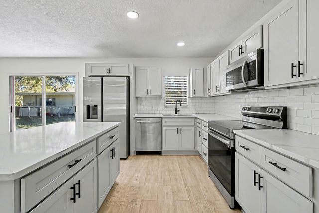 235 Boulevard Des Pins, St Augustine, FL 32080