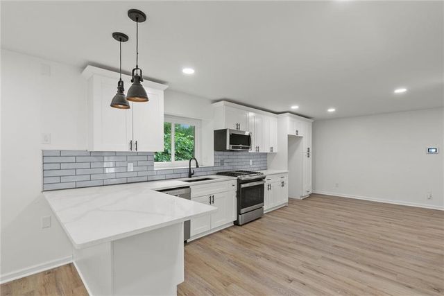 1060 Deer Chase Court, Stone Mountain, GA 30088
