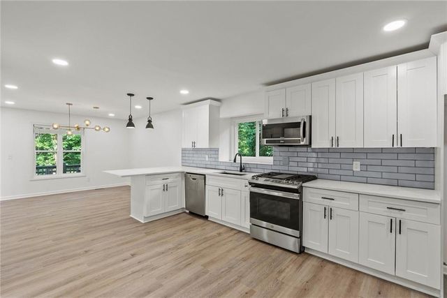 1060 Deer Chase Court, Stone Mountain, GA 30088