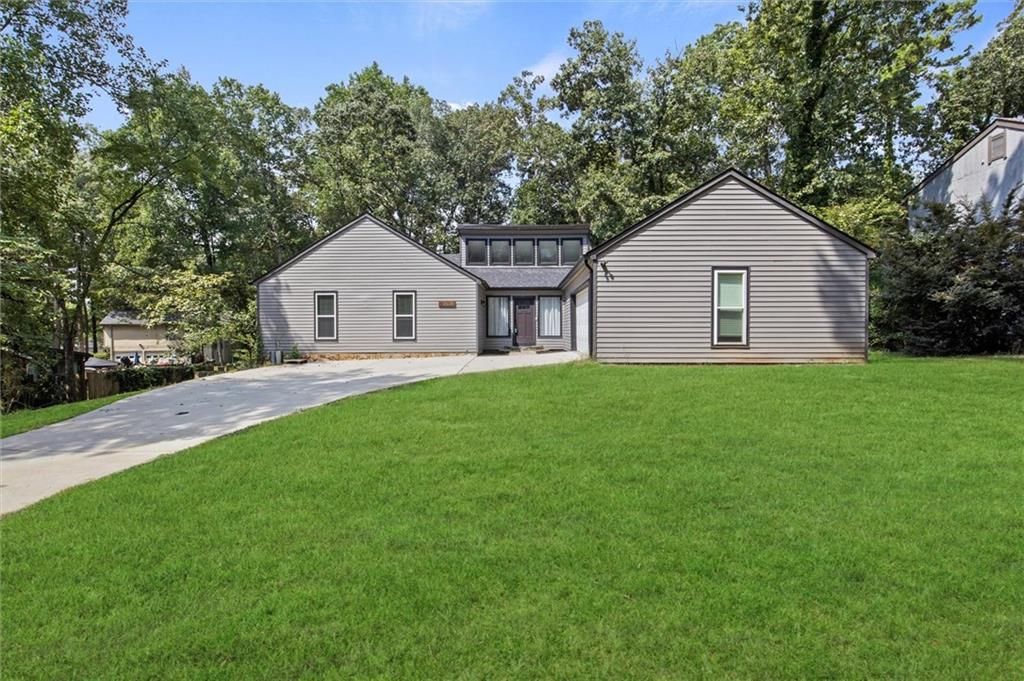 1060 Deer Chase Court, Stone Mountain, GA 30088