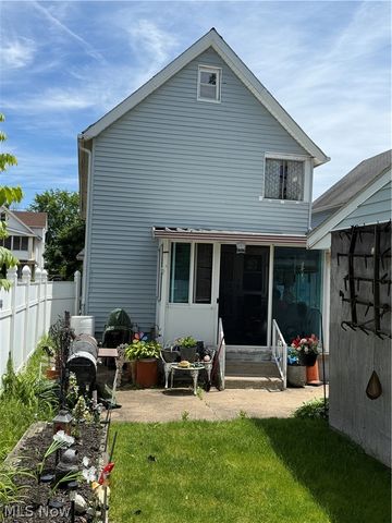 4138 E 142nd Street, Cleveland, OH 44128