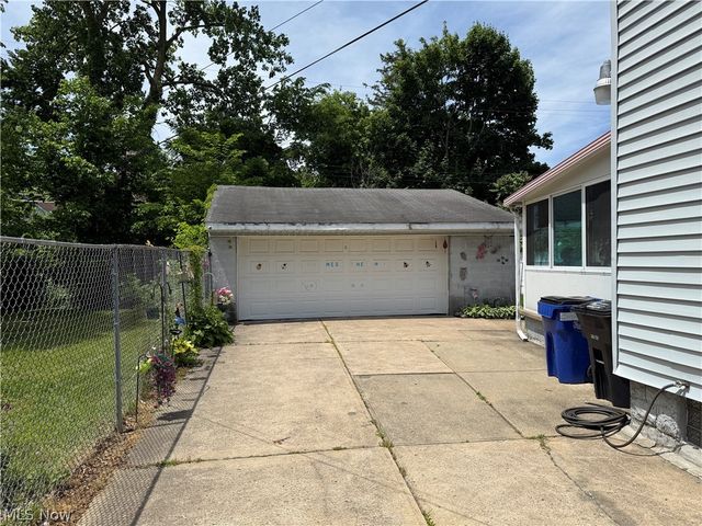 4138 E 142nd Street, Cleveland, OH 44128