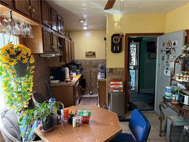 4138 E 142nd Street, Cleveland, OH 44128