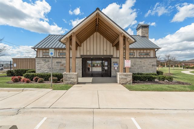 8901 Timber Gulch Circle, Fort Worth, TX 76179