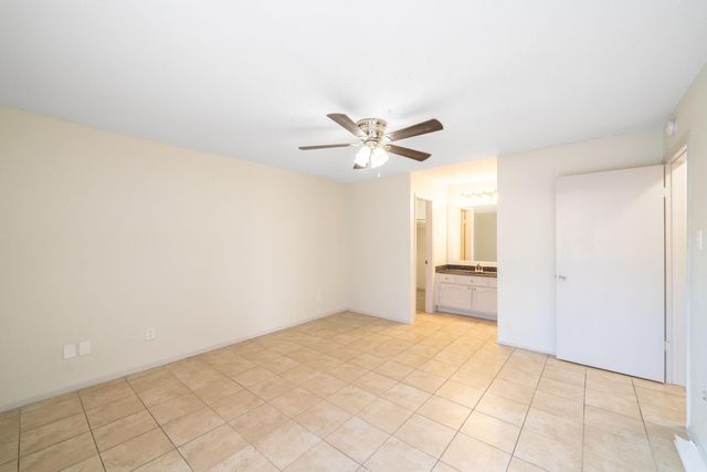 7847 Green Lawn Drive 7847, Houston, TX 77088