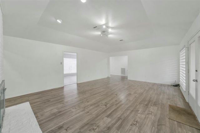 1823 Cherry Bend Drive, Houston, TX 77077