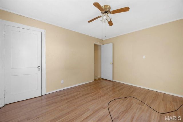 2340 Burns Avenue, Overland, MO 63114