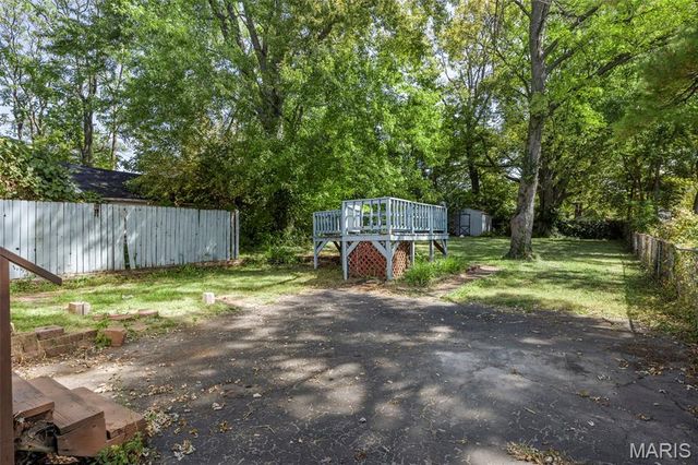 2340 Burns Avenue, Overland, MO 63114