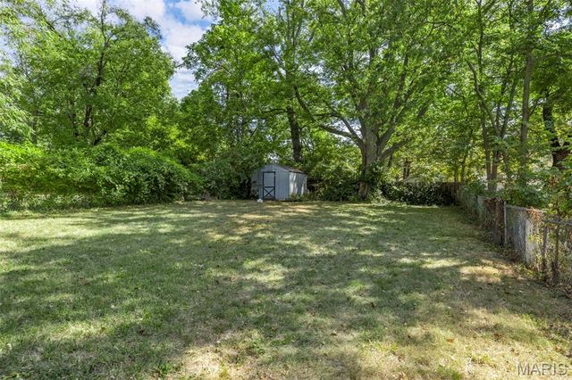 2340 Burns Avenue, Overland, MO 63114