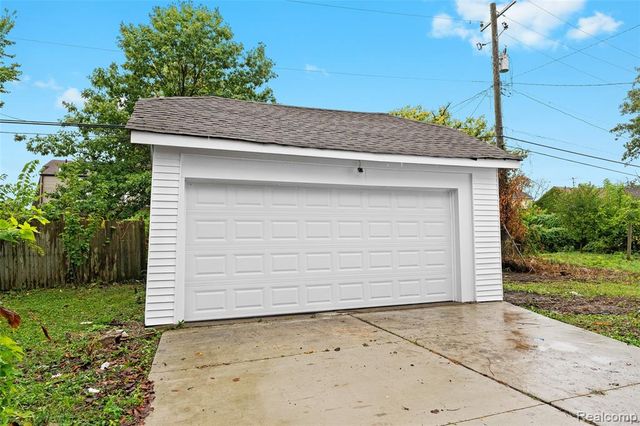 5059 Buckingham Avenue, Detroit, MI 48224