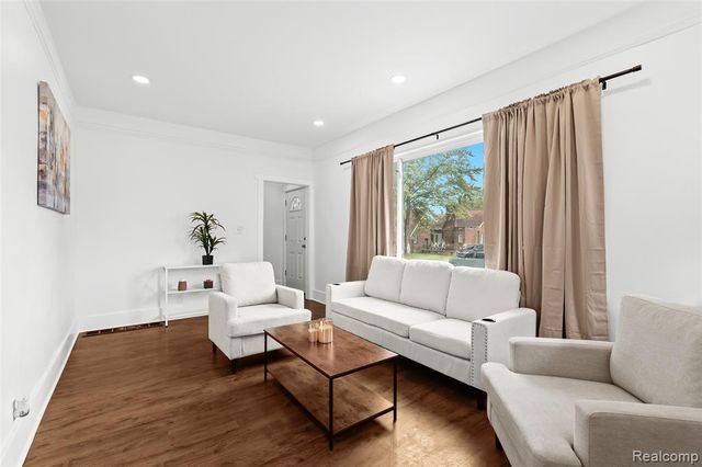 5059 Buckingham Avenue, Detroit, MI 48224