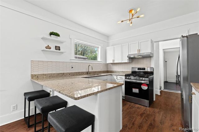 5059 Buckingham Avenue, Detroit, MI 48224