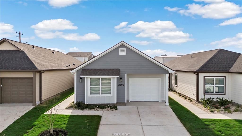 2509 Shady Route Lane, Bryan, TX 77808