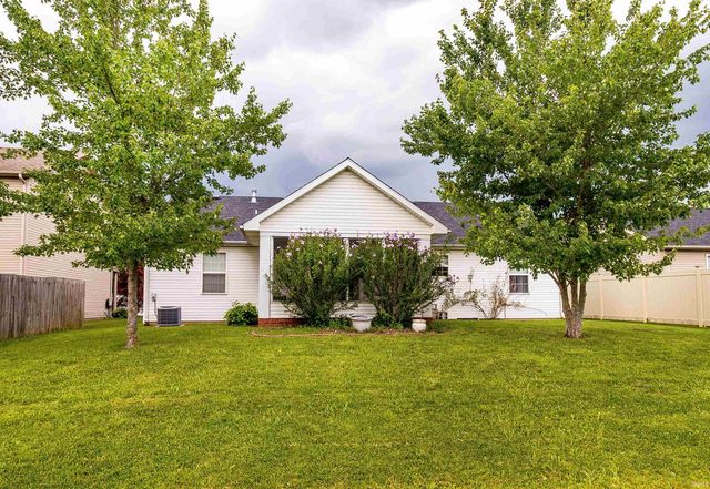 10657 Fall Creek Drive, Newburgh, IN 47630