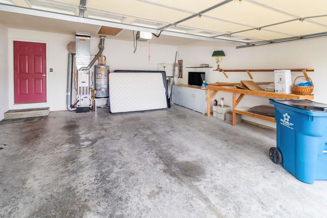 10657 Fall Creek Drive, Newburgh, IN 47630