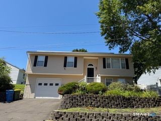 83 Essex Avenue, Waterbury, CT 06704