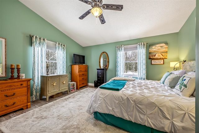 4895 W Birch Lane, Pentwater, MI 49449