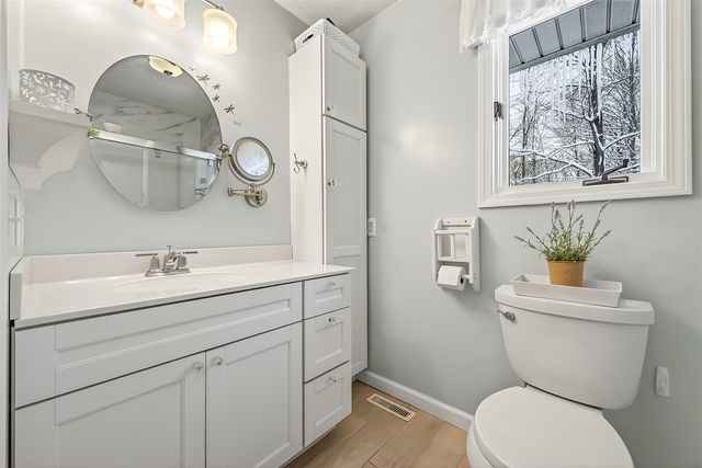 4895 W Birch Lane, Pentwater, MI 49449