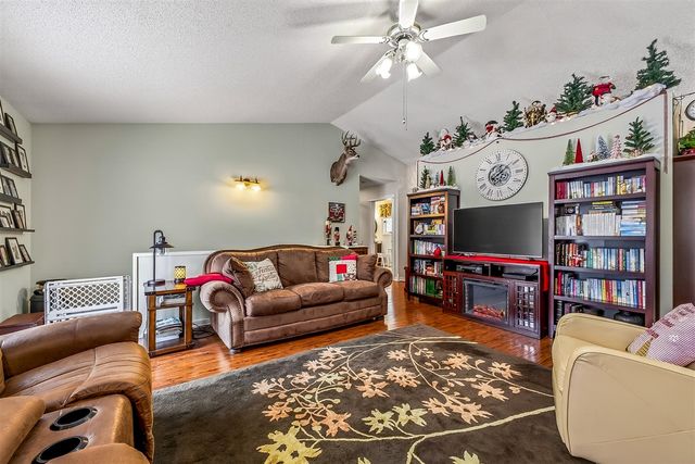 4895 W Birch Lane, Pentwater, MI 49449