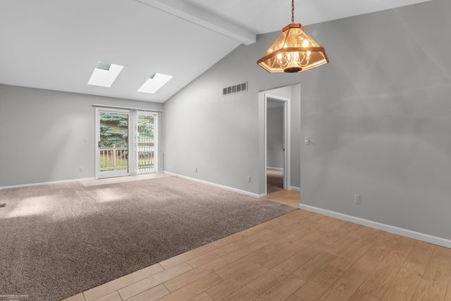 18600 Valleybrook Lane, Clinton Township, MI 48038