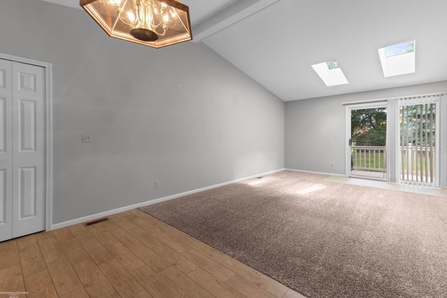 18600 Valleybrook Lane, Clinton Township, MI 48038