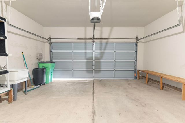 18600 Valleybrook Lane, Clinton Township, MI 48038