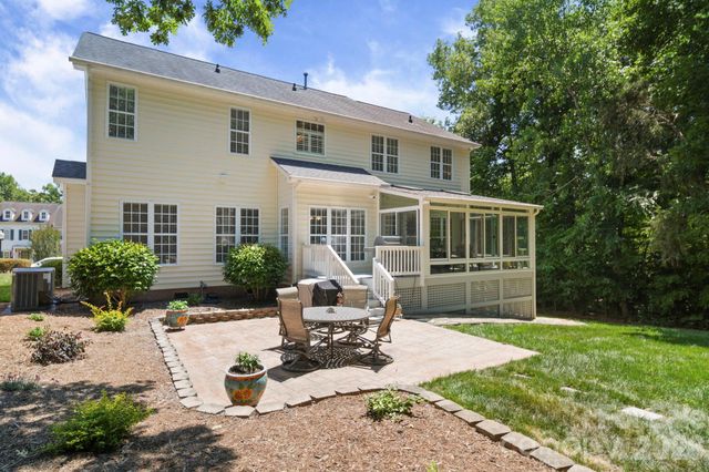 10731 Persimmon Creek Drive, Mint Hill, NC 28227