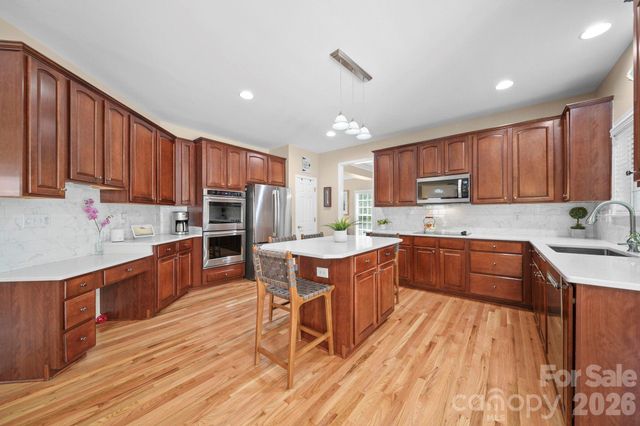 10731 Persimmon Creek Drive, Mint Hill, NC 28227