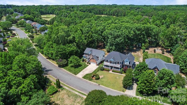 10731 Persimmon Creek Drive, Mint Hill, NC 28227