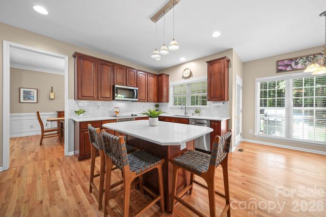 10731 Persimmon Creek Drive, Mint Hill, NC 28227
