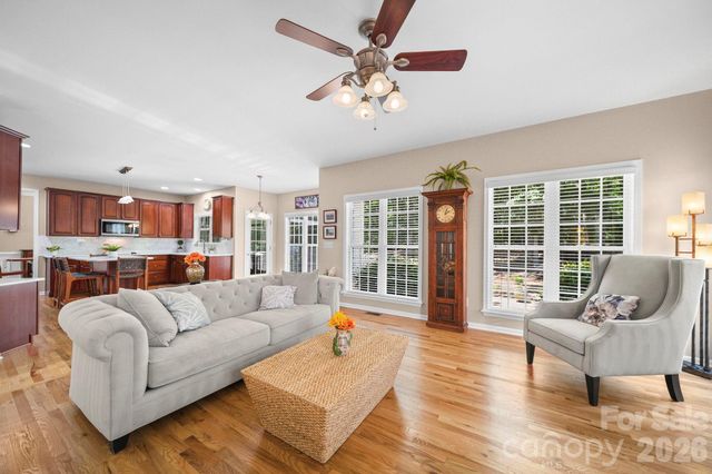 10731 Persimmon Creek Drive, Mint Hill, NC 28227
