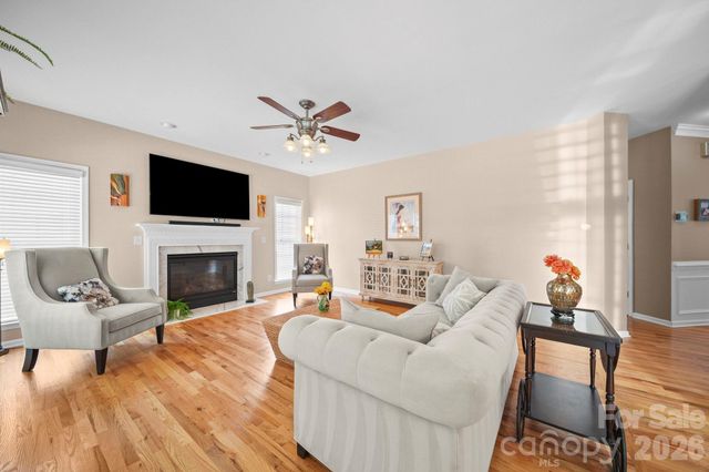 10731 Persimmon Creek Drive, Mint Hill, NC 28227